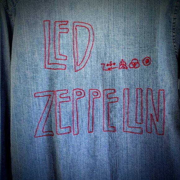 Led Zeppelin ZOSO Wrangler Indigo Shirt  with Hand embroidery oversized M - Picture 4 of 13